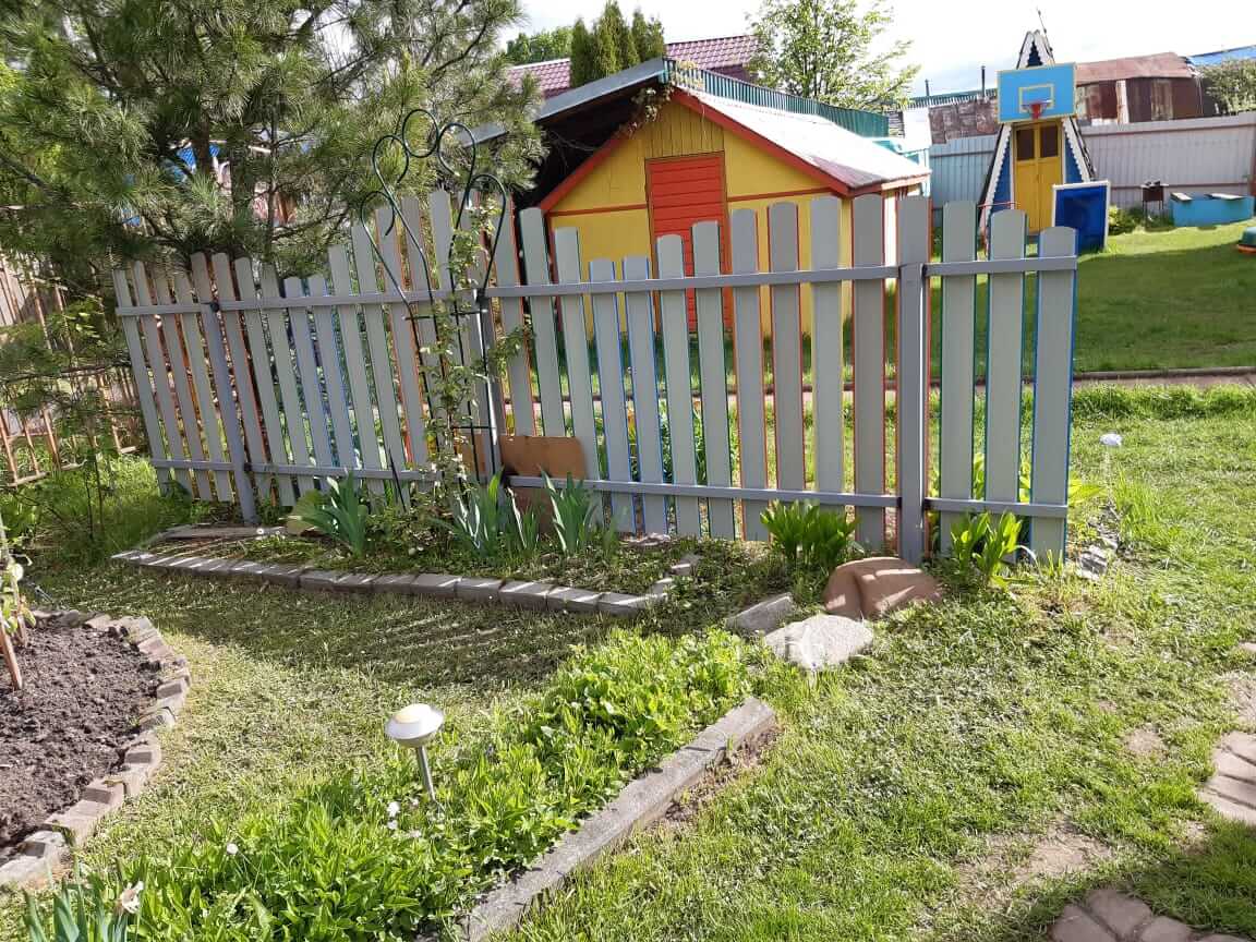 забор из разноцветного штакетника односторонний фото3 в Ереване