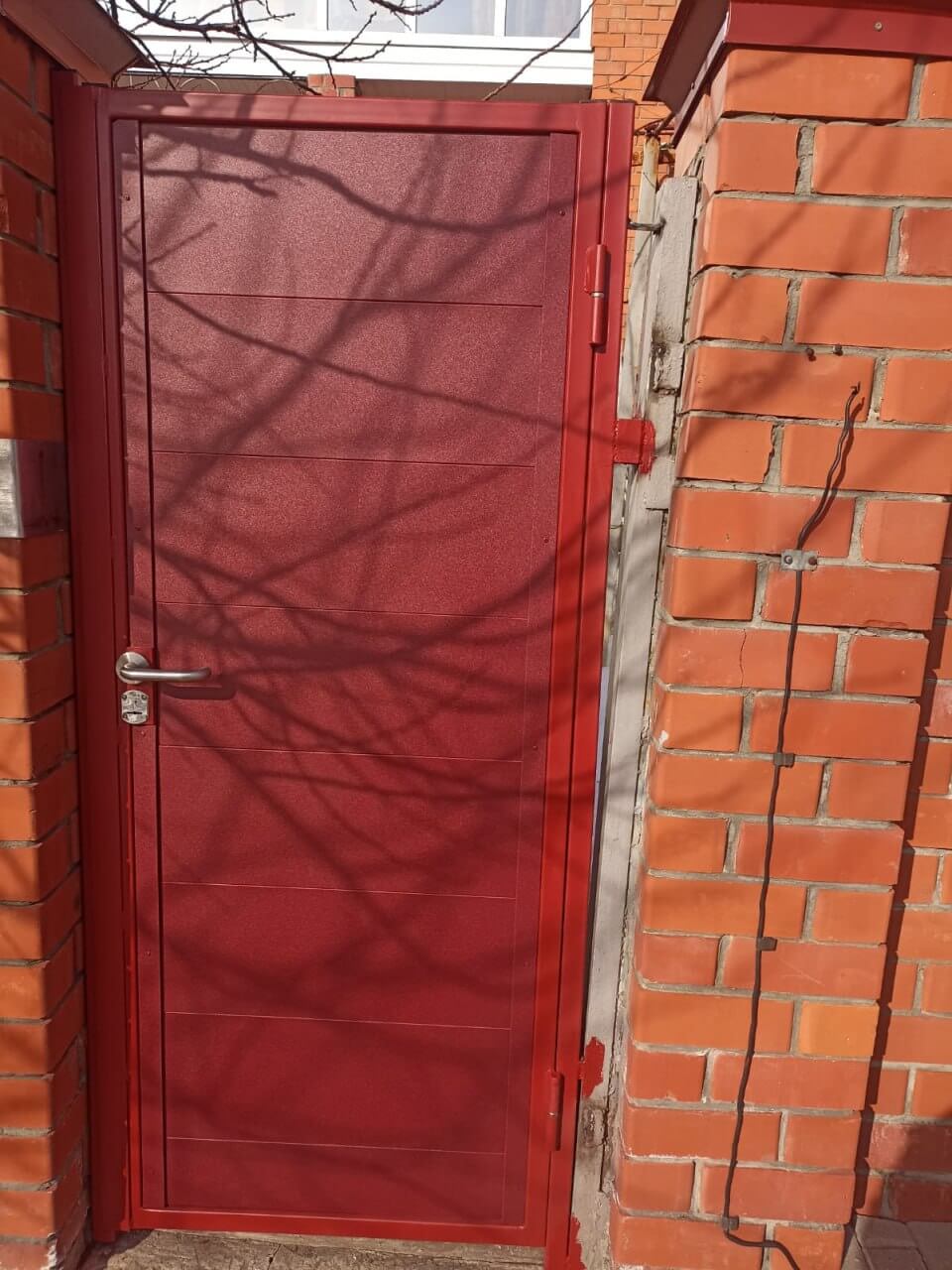 Ворота и калитка из металлопланкена 4м RAL3005 Красное Вино, Стальной Бархат фото 3 в Ереване