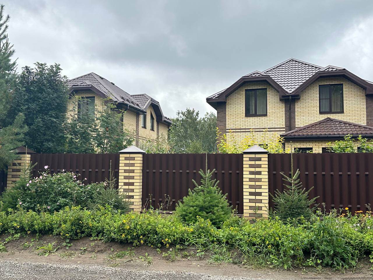 Забор из евроштакетника 24м RAL8017/8017 Шоколад двусторонний фото 1 в Ереване