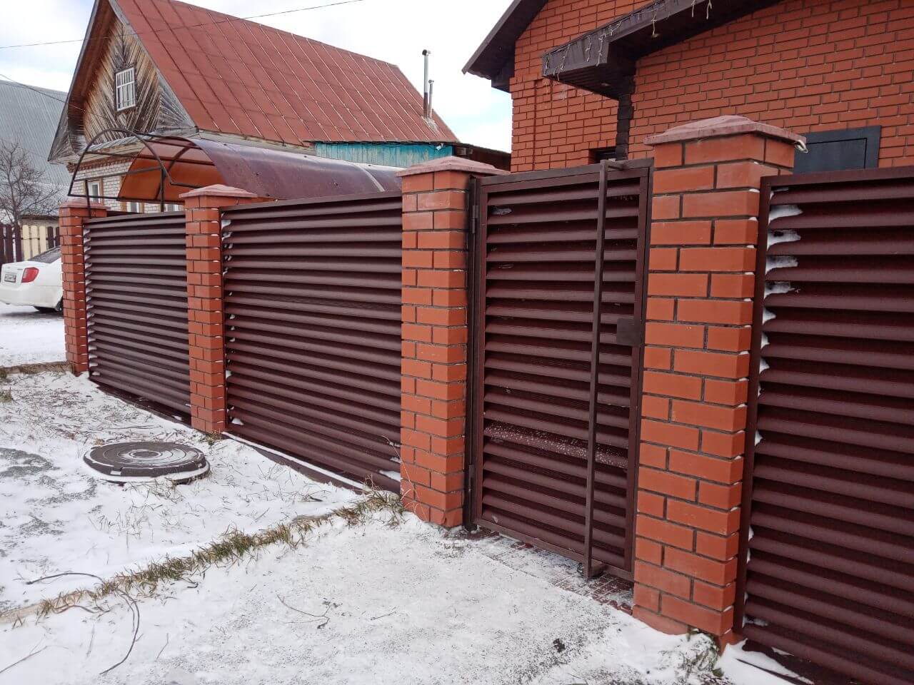 Забор из ламелей еврожалюзи 12м RAL8017/8017 Шоколад двусторонний МАТТЕ фото 2 в Ереване