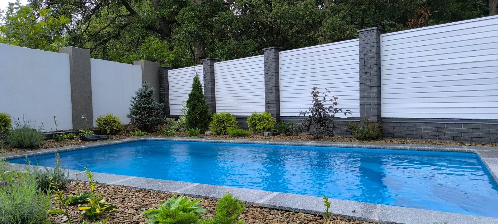 Забор-жалюзи из ламелей Хай-Тек 54м RAL9003 Белый фото 4 в Ереване