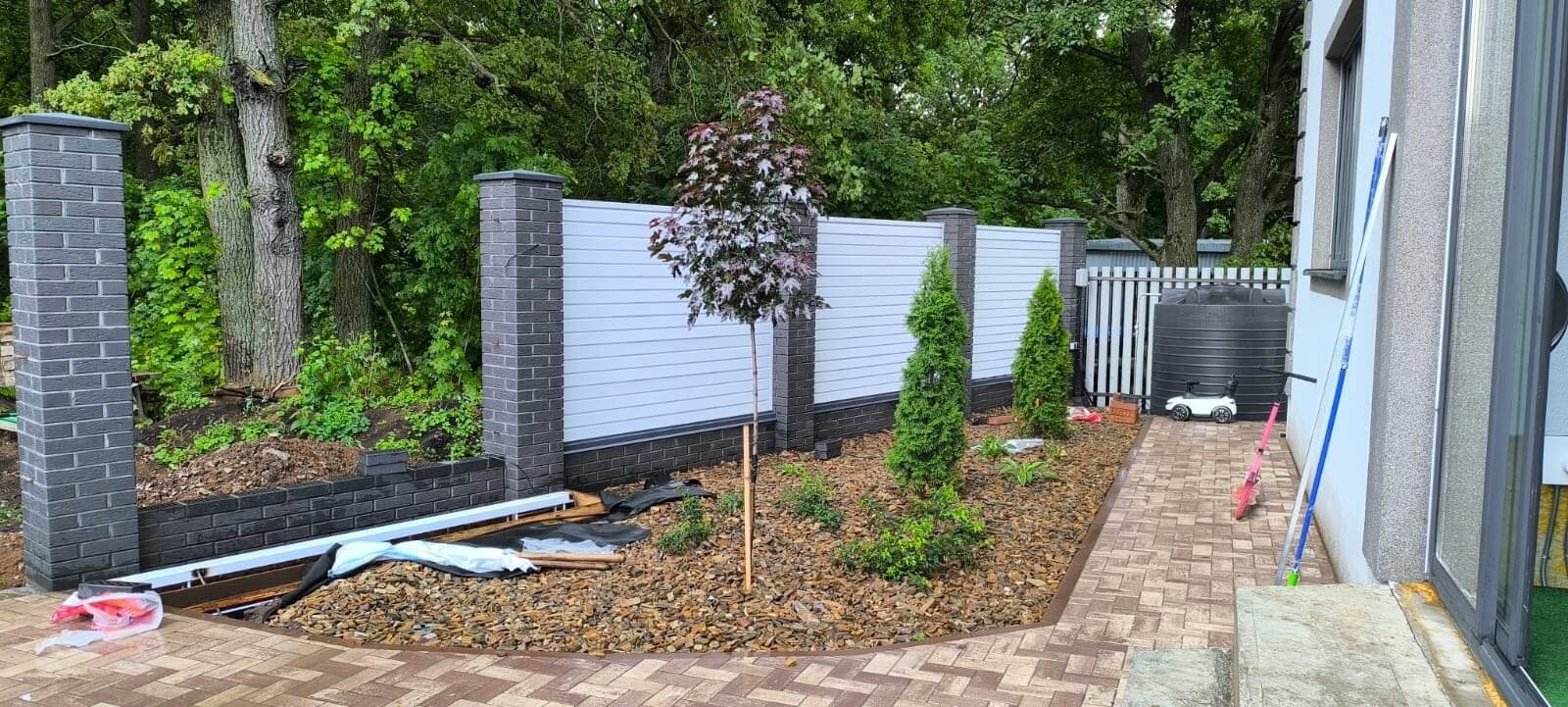 Забор-жалюзи из ламелей Хай-Тек 54м RAL9003 Белый фото 3 в Ереване