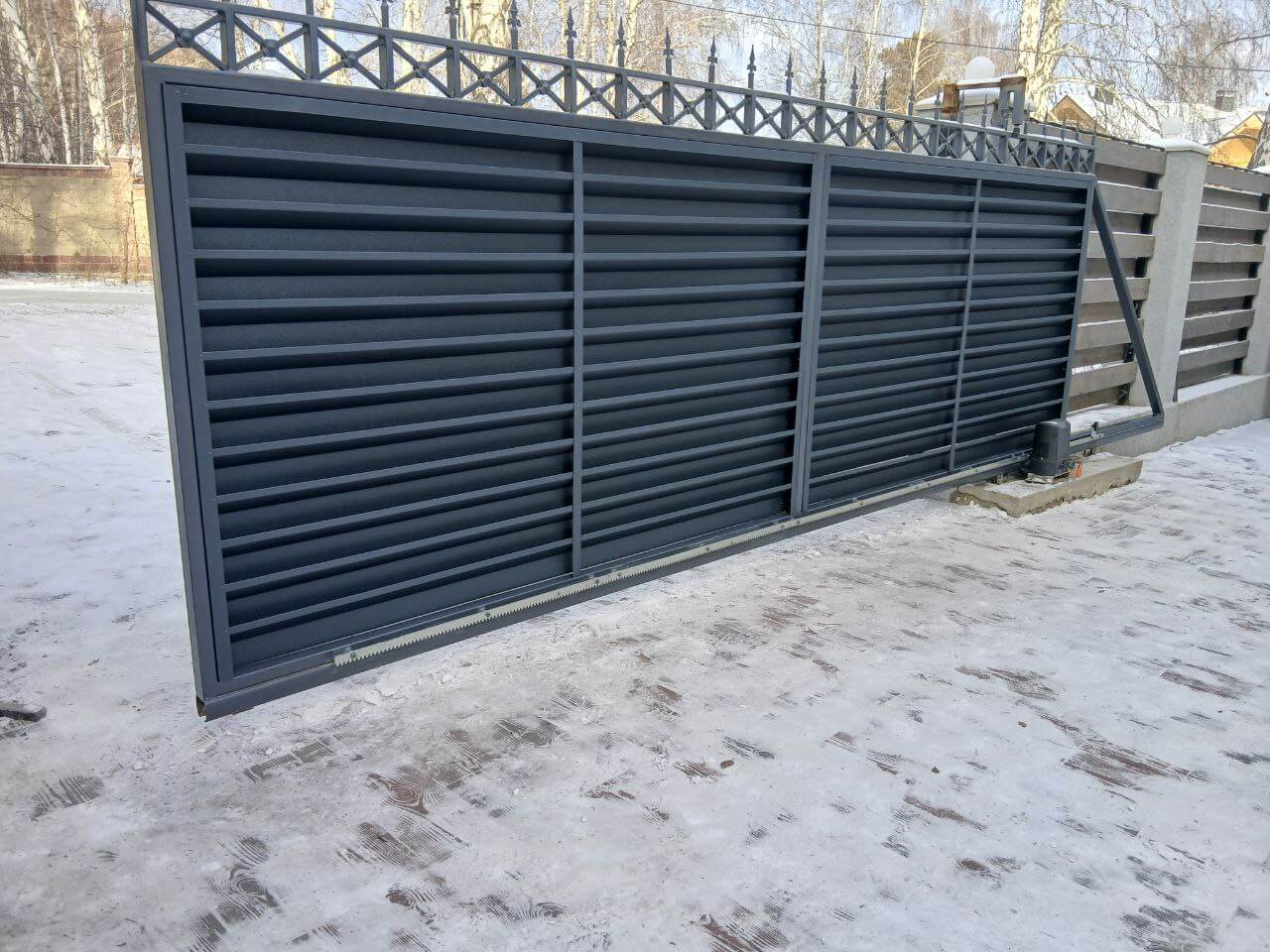 Входная группа из ламелей Хай-Тек RAL7024/7024 Серый Графит двусторонний МАТТЕ фото 8 в Ереване
