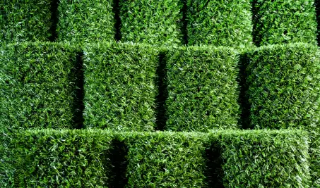 Нужен бесплатный расчет забора Grass Fence из искусственной травы в Ереване?