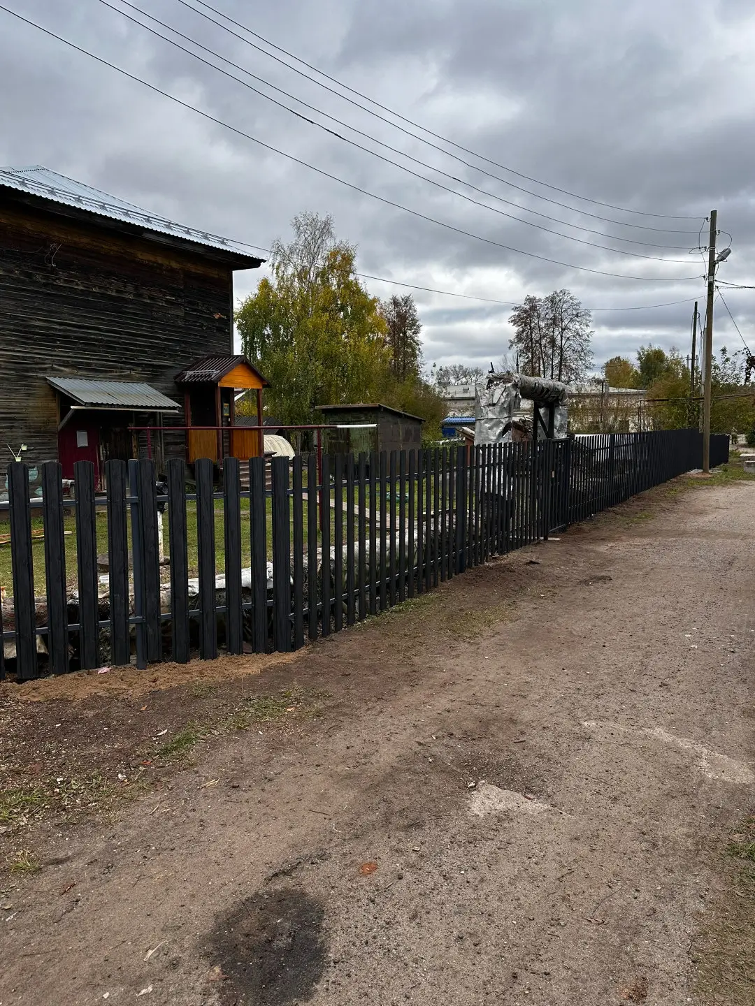 Забор из евроштакетника 63м Черное Дерево 3D Принтек фото 3 в Ереване