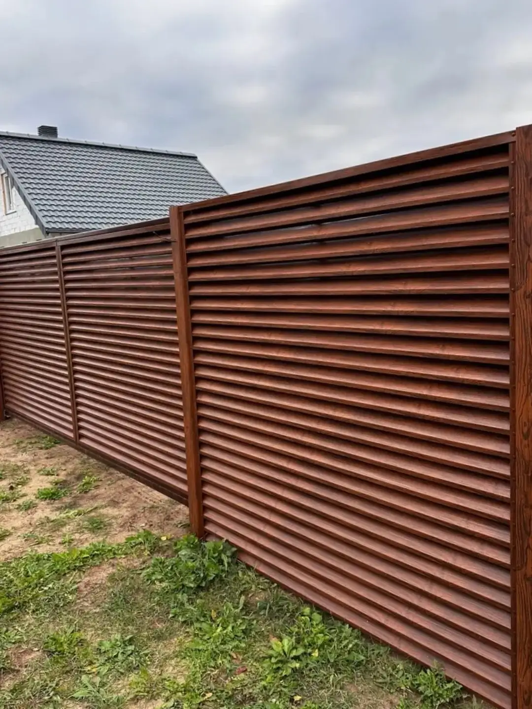 Забор-жалюзи из ламелей ЭКО-Z 58м Темный Дуб 3D Принтек фото 1 в Ереване