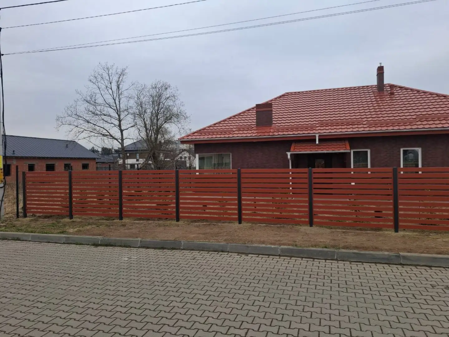 Забор-ранчо из металлопланкена 18м RAL8004 Терракотовый фото 3 в Ереване