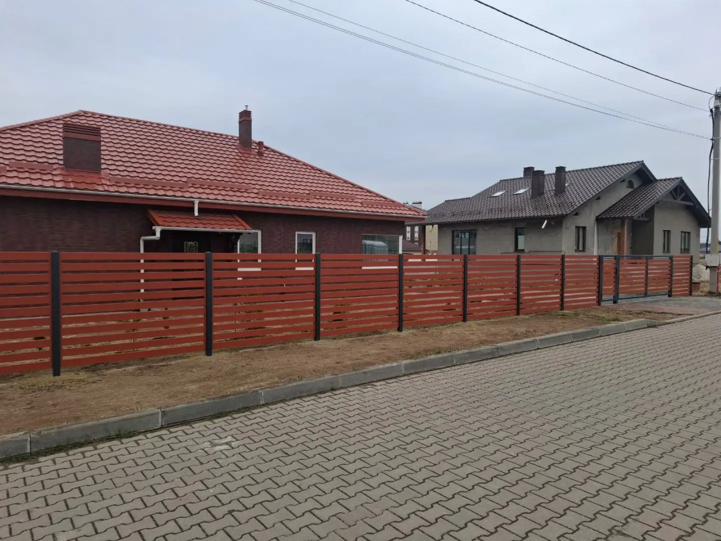 Забор-ранчо из металлопланкена 18м RAL8004 Терракотовый фото 1 в Ереване